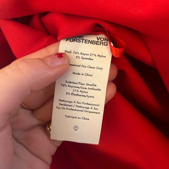 EUC DVF Sleeveless Red Dress Back Zip Size 6 - Picture 2 of 5